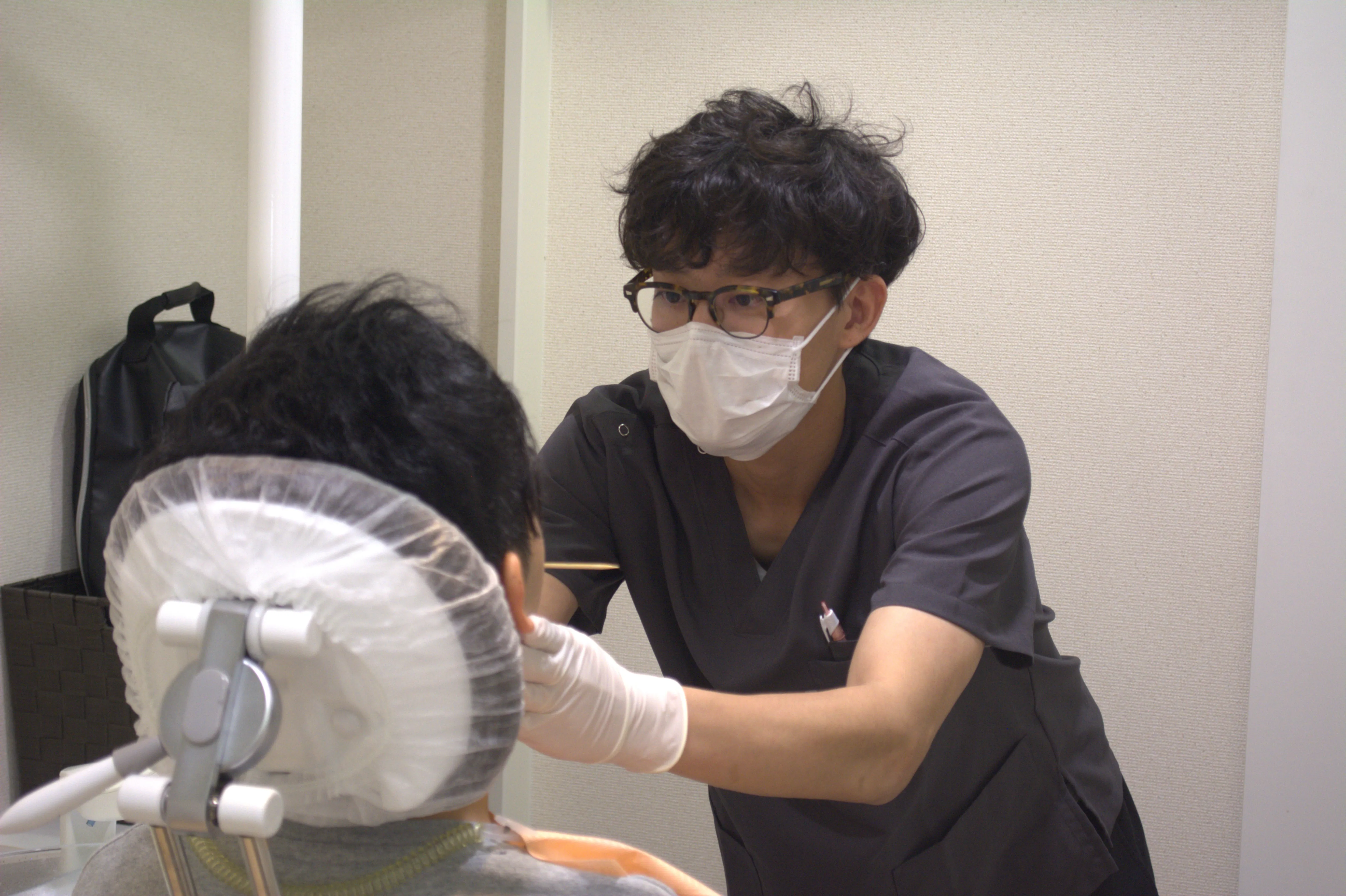 歯科医師と歯科技工士が連携します